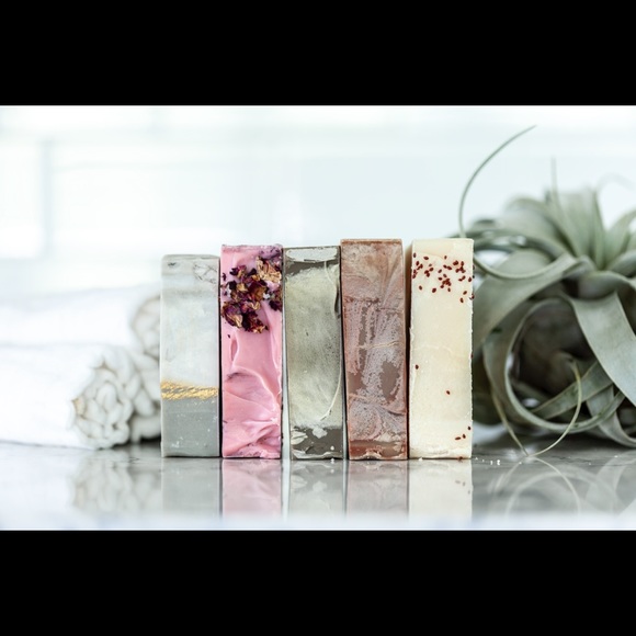 Meet your Posher, Johnnie - Picture 1 of 1